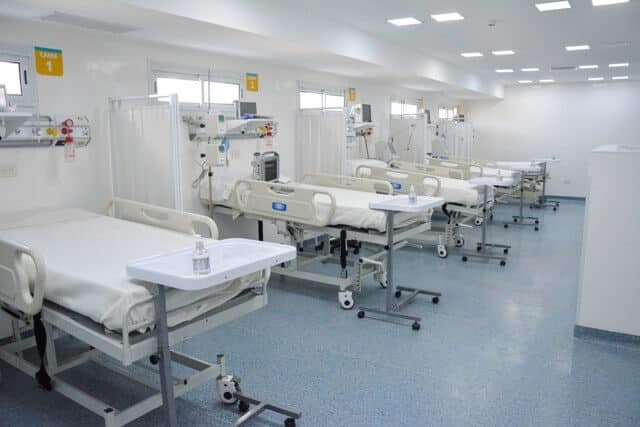 La cantidad de camas de hospitalización es la principal variable para dimensionar el tamaño de un hospital